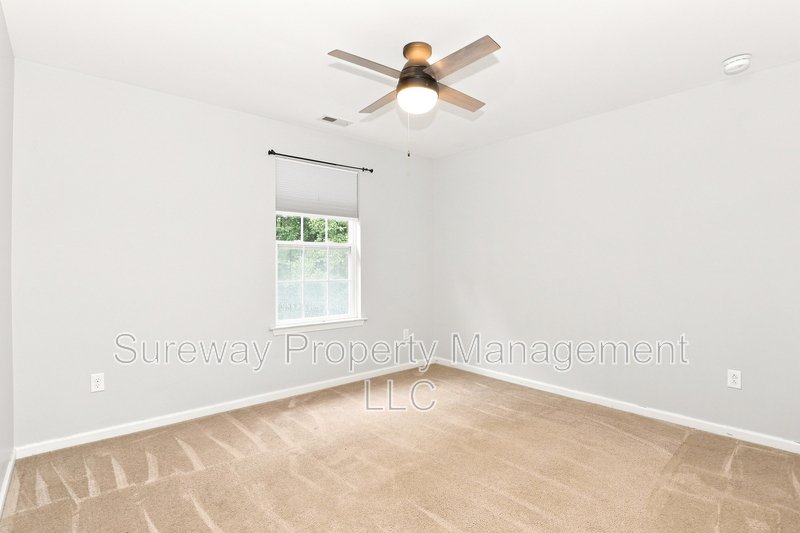Welcome to 13 Grist Mill Court! property image