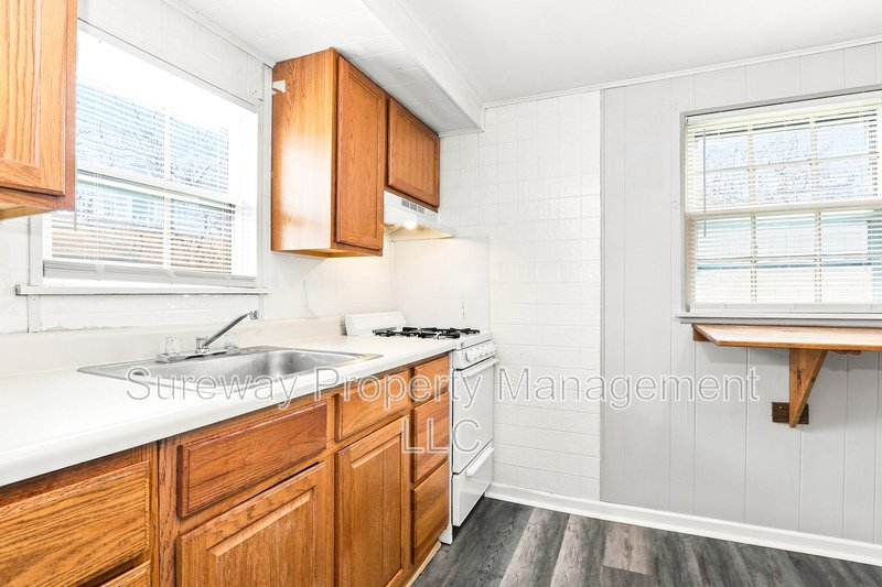 311 Green St. B property image