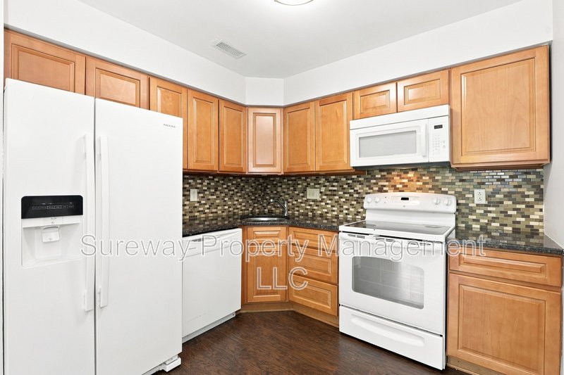 FOR RENT – 106 Willow Turn, Unit B, Mt. Laurel, NJ 08054 property image