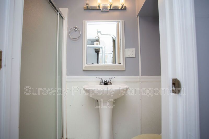 Bright property image
