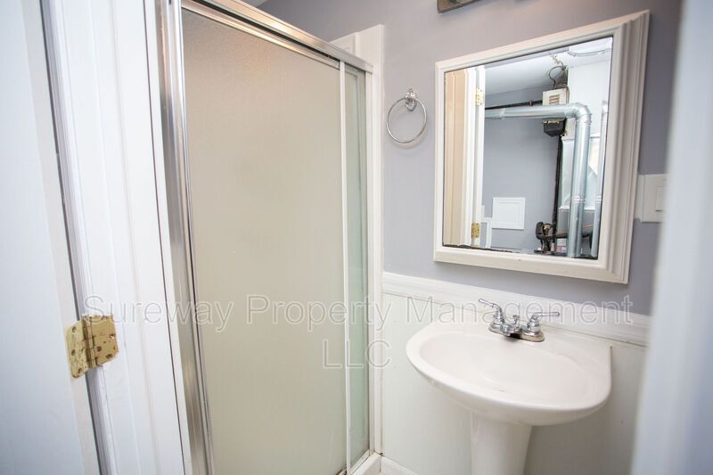 Bright property image
