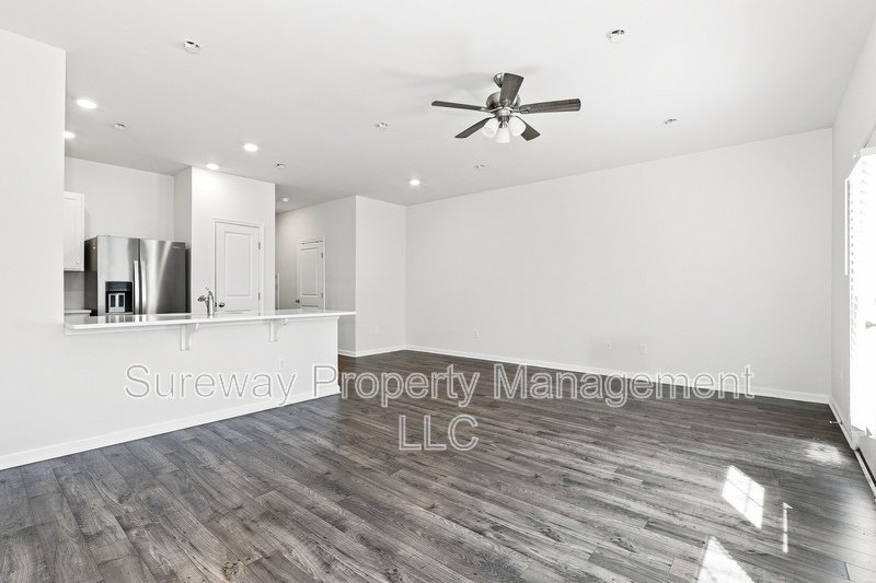 Open property image