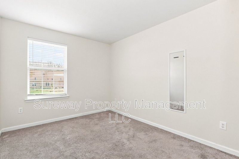 Open property image