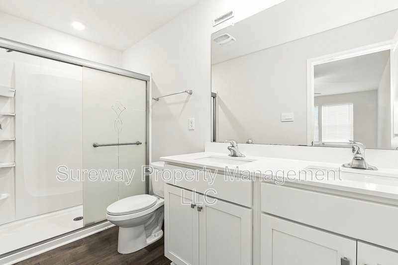Open property image