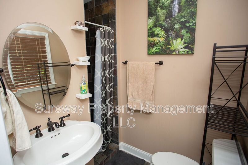 Bright property image