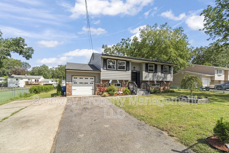 Bright property image