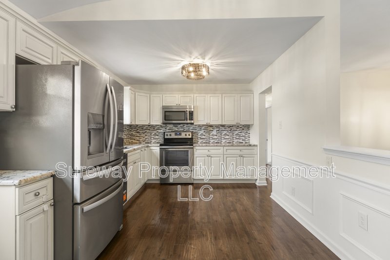 Bright property image