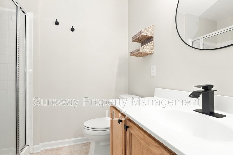 FOR RENT – 15 Guilford Pl, Burlington, NJ 08016 property image