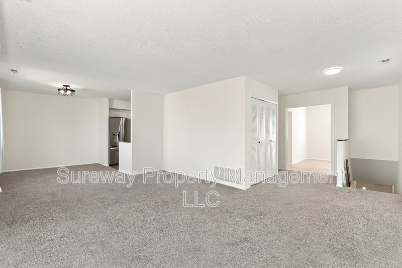 FOR RENT – 63 Sandra Rd, Voorhees, NJ 08043 property image