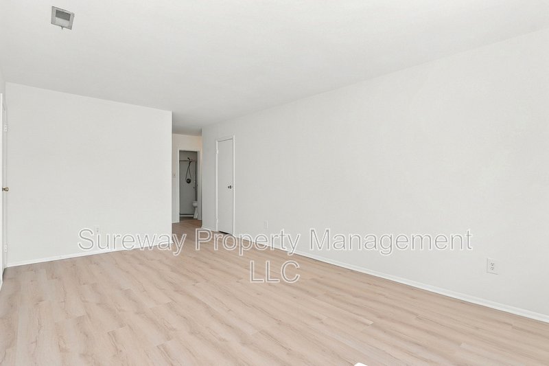 FOR RENT – 63 Sandra Rd, Voorhees, NJ 08043 property image