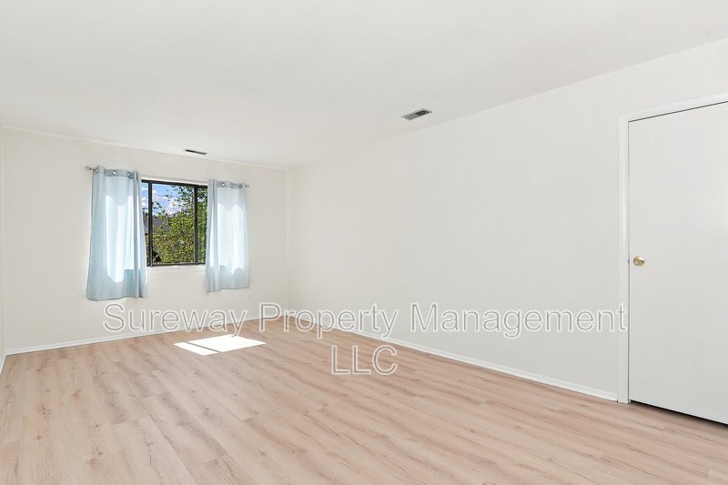 FOR RENT – 63 Sandra Rd, Voorhees, NJ 08043 property image