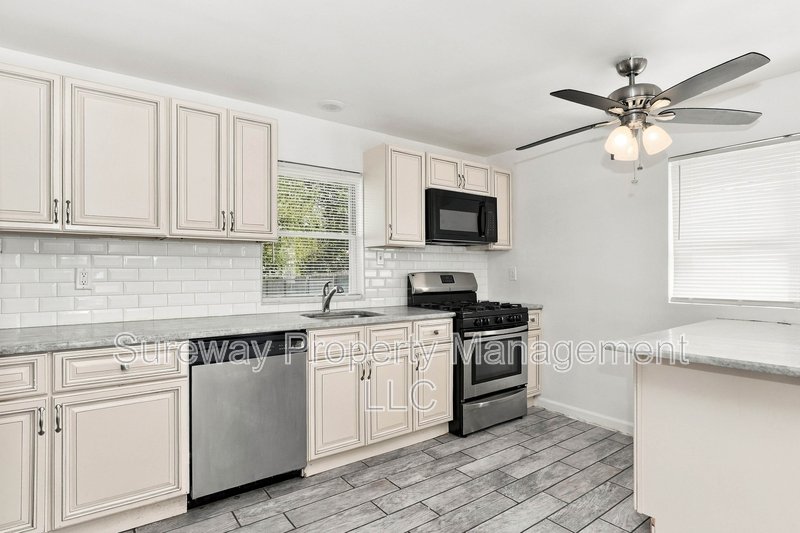 Open property image