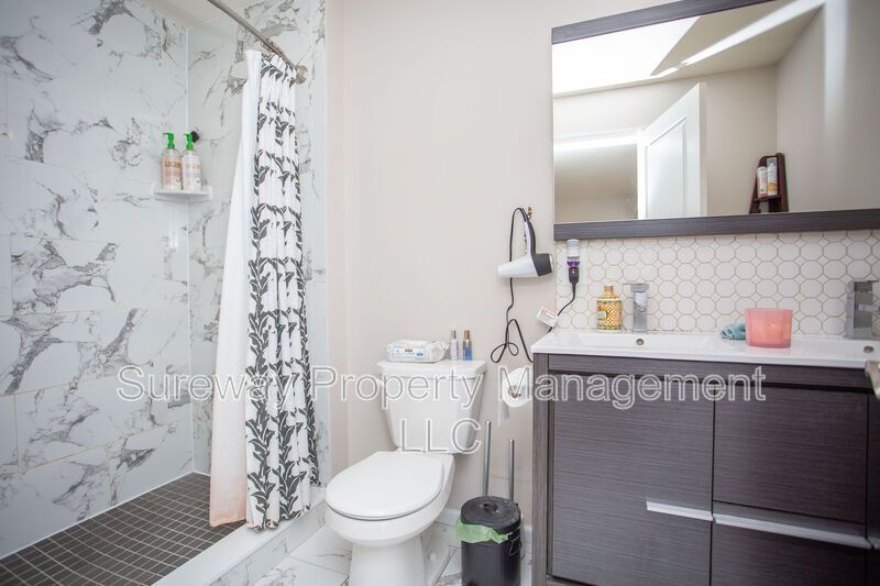 Bright property image