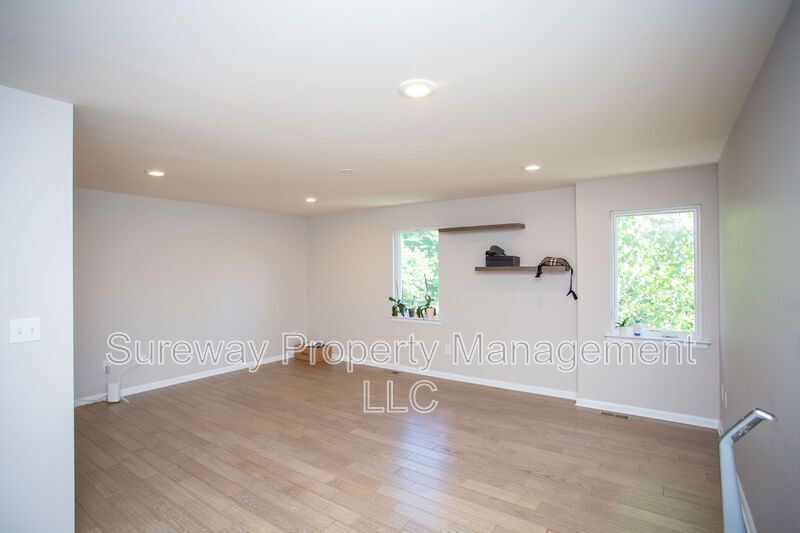 Bright property image