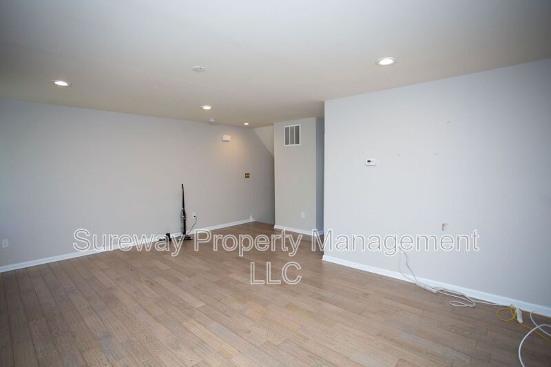 Bright property image