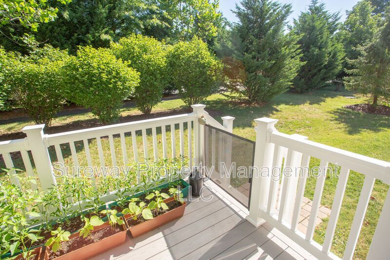Bright property image