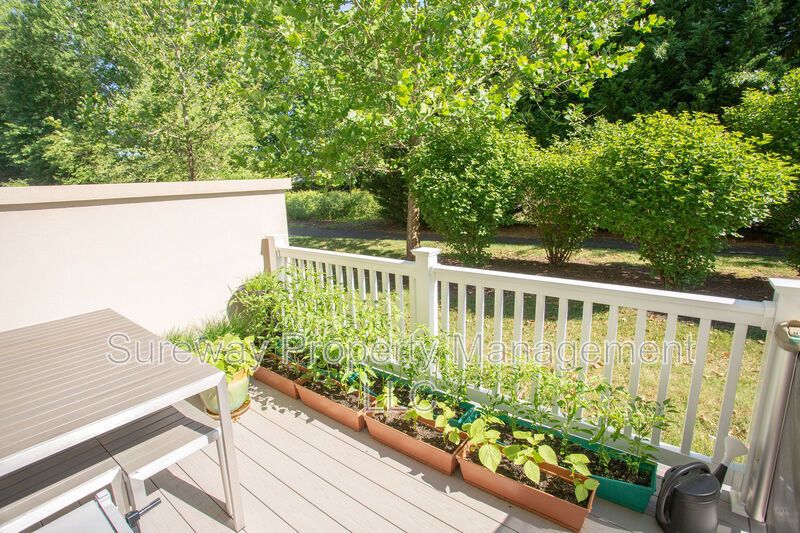 Bright property image